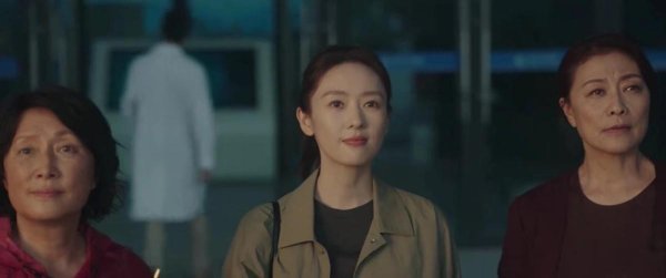 配资宝app官方网站 《四喜》直到下雨天产检被困医院，才知沈明珠为何愿意生下遗腹子