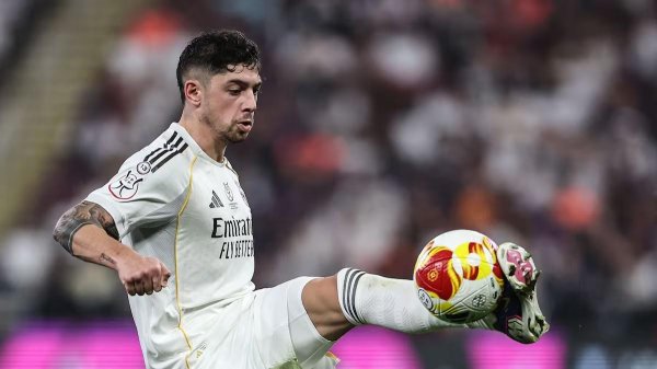 股票配资论坛是什么 阿斯：巴尔韦德陷入悖论，他踢不喜欢的边卫反而表现更强